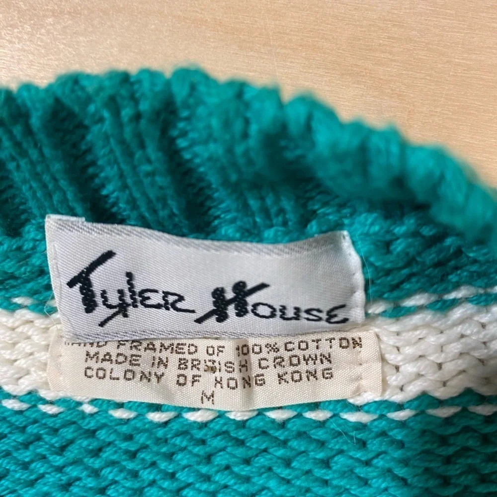 Tyler House Sweater Size Medium (BT)